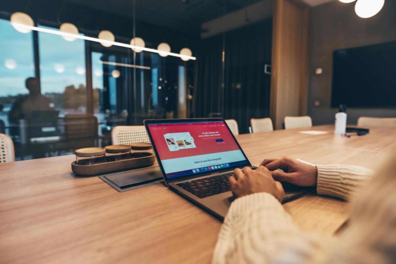 Position tracking interface