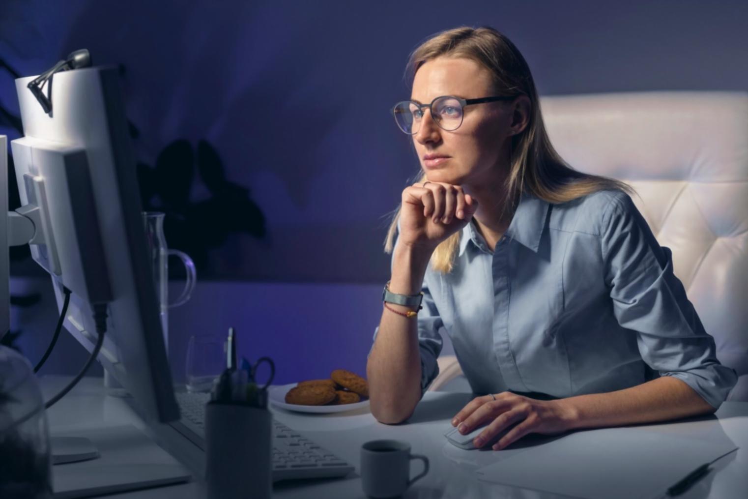 Professional monitoring workspace